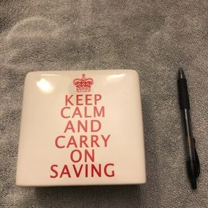 Keep calm white porcelain saving bank